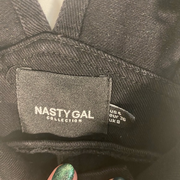 Nasty Gal Black Distress Grunge Denim Zip Front Pinafore. - Picture 6 of 7